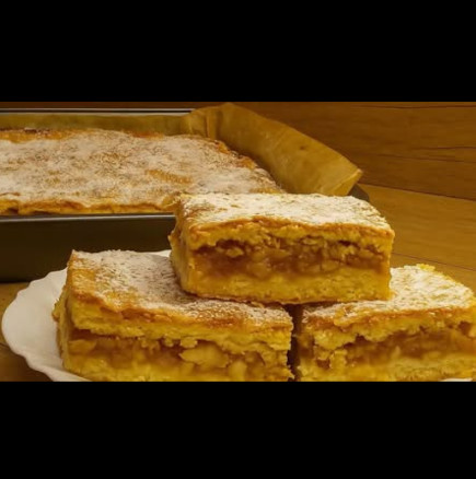 Ябълкова пита с две кори и сочна плънка - най-вкусната рецепта! Правя я цяла есен: