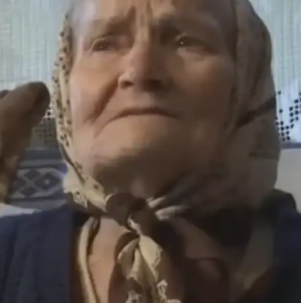 Ето майката на 19 деца: Раждала на всеки 2 години, а мъжът й с физически увреждания