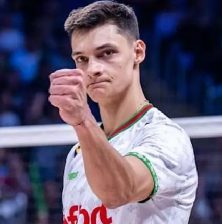 Отнеха наградата на Александър Николов, която заслужаваше повече от всички