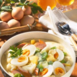 Гъста супа с картофи и наденички