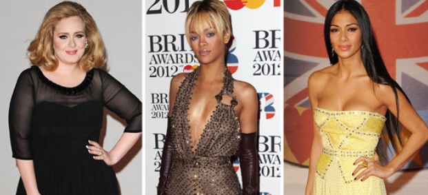 Роклите на звездите за наградите Brit 2012