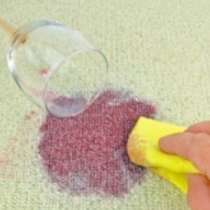 Лесно почистване на петна от червено вино!