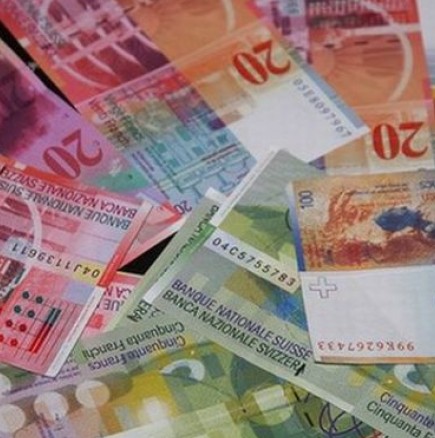 Швейцария приема минимална заплата 3300 евро