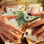 Ноември им носи финансов бум: 3 зодии скоро стават неузнаваемо богати, получават сериозни пари