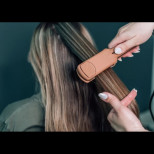 Тези методи са по-добри от преса на 200 градуса: Как да изправите и укротите косата си - ще остане перфектно гладка през целия ден