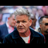 Гордън Рамзи обясни защо децата му летят в икономична класа, докато той лети в първа: Ще се съгласите ли с него?