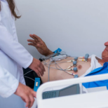 Ако забележите този симптом, докато лежите по гръб, сърцето ви не е наред: В този случай трябва незабавно да посетите кардиолог.