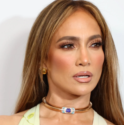 Първият съпруг на Дженифър Лопес проговори за изневерите й настоя да спре да се прави на жертва