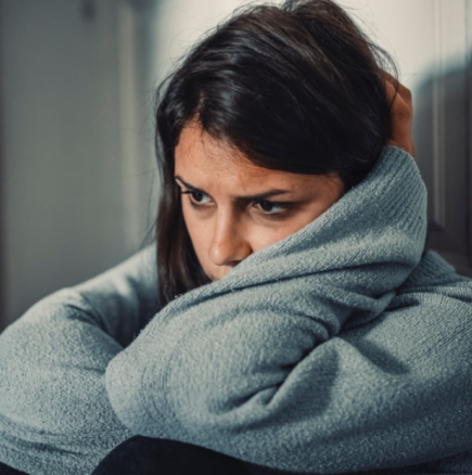 Ученици насилват и тероризират в продължение на месеци учителка