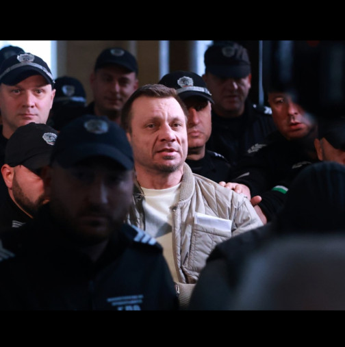 Примката се затяга! Роднини на арестувания заради гей-оргията д-р Хасърджиев извадиха кирливите му ризи - измами за хиляди лева!