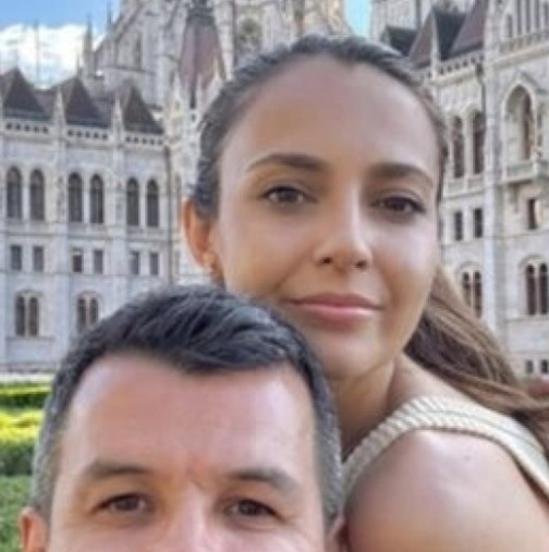 Разбра се причината за бързата сватба на Бесте Сабри и Айкут