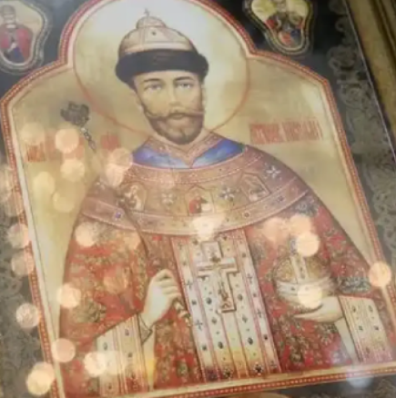 Лошо знамение за голяма война: Ето какво се случи с икона на Николай II