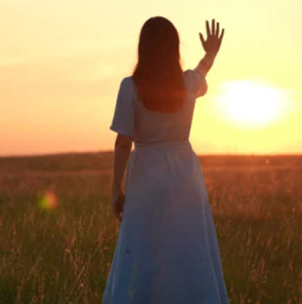 БОГ ГИ ПАЗИ: Само 2 зодии имат непрекъсната защита, късмет и духовен щит