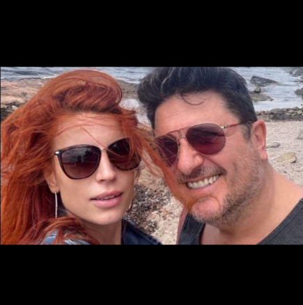 Вече не е тигър, а котенце! Жената до Асен Блатечки успя да го опитоми, децата му я обожават: