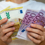 Парите ще пристигнат на 14 ноември! Тези 4 зодии ще напълнят джобовете ви, те са истинските късметлии днес!