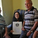 Всеки в семейството им живее над 100 години: Кълнат се, че това е заради храната