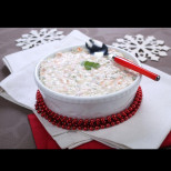 Китайската салата е даже по-вкусна от руската и се приготвя за секунди: кремообразна и засищаща