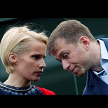 5-те най-скъпи подаръка в историята, които мъжете са подарявали на съпругите си