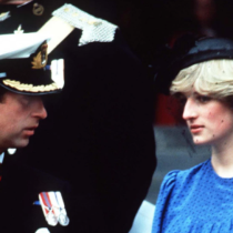 Ето как Чарлз се отнесъл с Даяна в спалнята: Двойното легло било истински ад за принцесата!