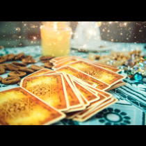 СУПЕРЛУНАТА в Телец носи шеметен обрат на 5 ноември: Таро-прогноза за всеки знак от зодиака - на кого ще помогнат картите?