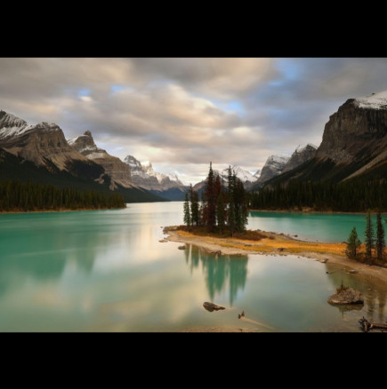 Мястото, което никога няма да посетите: Една от „най-красивите гледки в света“ привлича туристи, но те дори нямат право да стъпят там