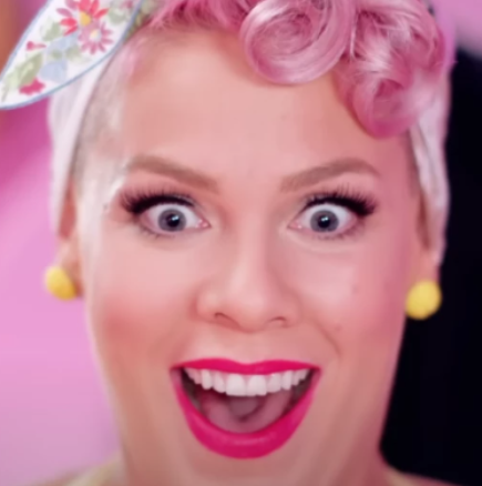 Проблемите ви свършиха! 3 зодии най-накрая излизат от труден период, очаква ги ново начало!