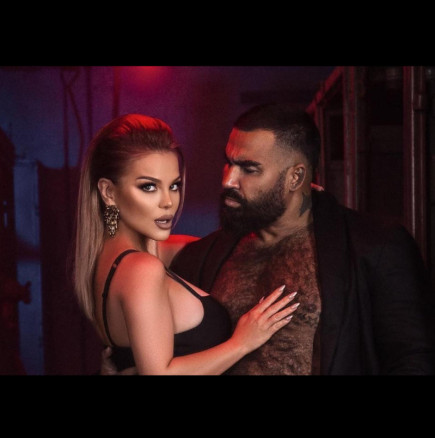 Война на титаните в поп фолка! Азис зачеркна Деси Слава, тя му изкара кирливите ризи