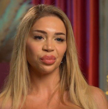 Излезе наяве мрачна семейна тайна за Анна Шермин - баща ѝ е осъдена мутра, лежал в затвора заради рекет