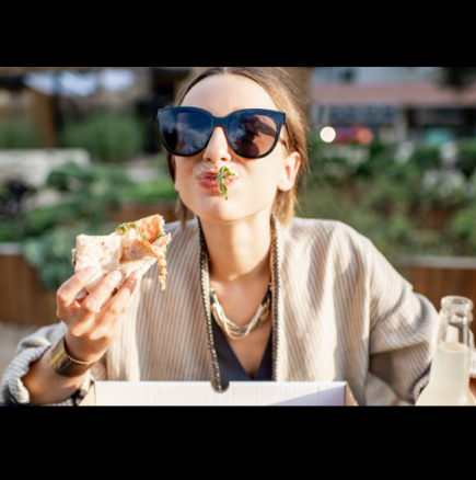 Как да поддържате форма без жертви и гладуване? Французойките имат 3 тайни и никога не забравят правилото „20 минути“