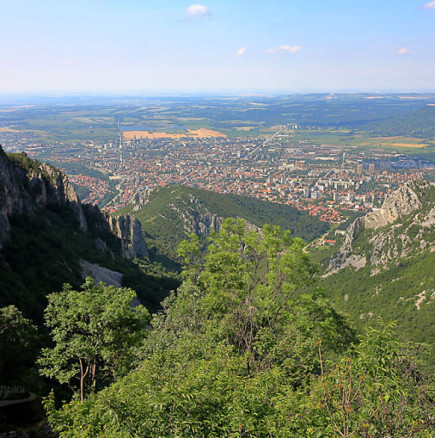 Скоро не се беше случвало подобно нещо в наш град-Едновременно термометрите сочат 3°С и 23°С