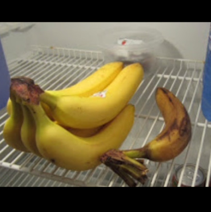 Банана изяждам, а кората прибирам в хладилника - решава проблем, който мъчи жените цял живот!