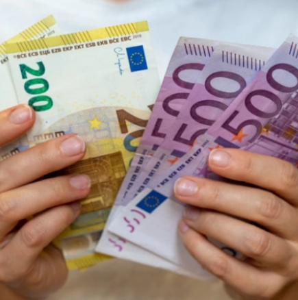 Ще изплатят всички дългове през 2026 г.: 4 зодии най-накрая ще излязат от финансовата криза!