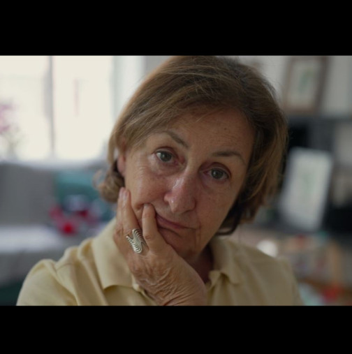 Защо нашите жени на 50 изглеждат като баби, а французойките едва тогава започват афери и изглеждат сякаш са на 30