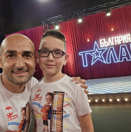 Детето-чудо от Гоце Делчев покори България и Света с уменията си по ментална математика