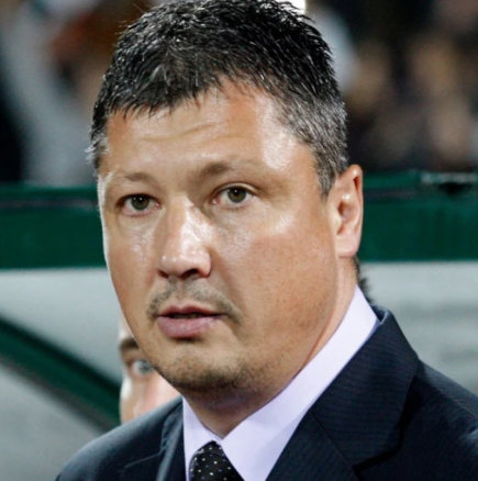 Любослав Пенев е приет по спешност и се бори за живота си заради онкологично заболяване