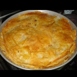 Бъдников Мазник - баницата, без която не минава Бъдни вечер у дома! Сама точа и пека корите - лесно е: