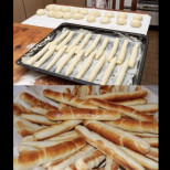 Солени пръчици от хлебно тесто - най-вкусните, които сме ви показвали! И семейство, и приятели идват за още: