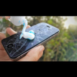 Всеки ден е под носа ни, но няма да се сетим! Хората използват обикновена паста за зъби по начини, които никога не сме си представяли