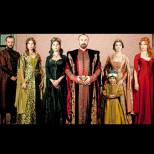 Скандал тресе елита на Турция! Арестуваха звездата от "Великолепния век" по подозрение в проституция и наркотици