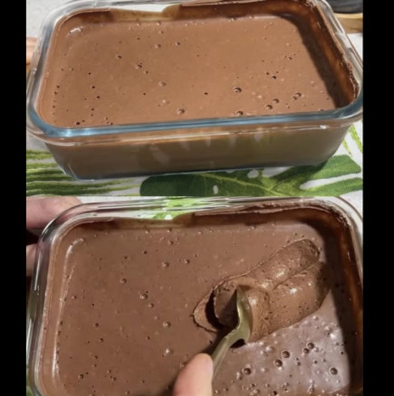 От 3 съставки приготвям най-лесния шоколадов мус: По-кремообразен от пудинг, по-вкусен от течен шоколад!