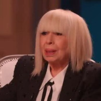 Лили Иванова потъна в скръб