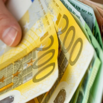 Годишен хороскоп за пари и кариера през 2026 г.: Овен се измъква от беда, Лъв намира допълнителни доходи - а вие?