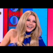 Не може да бъде! Вижте Есил Дюран на абитуриентския й бал, преди всички