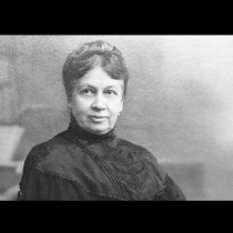 Тя му роди 13 деца и преписа ръкописите му, но все не беше достатъчно добра: Толстой бавно счупи и унищожи София