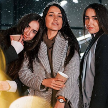 Парите са в сметката им точно преди Нова година! Тези 3 зодии най-накрая се отърват от дългове и заеми, те получават големи пари.