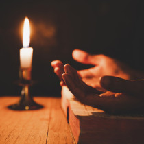 Как душата на починалия се сбогува с роднините си!