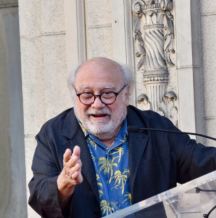 Разпознавате ли тази легенда? Рядко генетично заболяване не му е попречило да стане действащ бог!