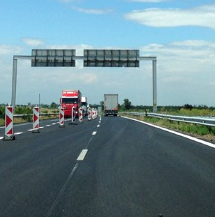 Пешеходец загина на магистрала