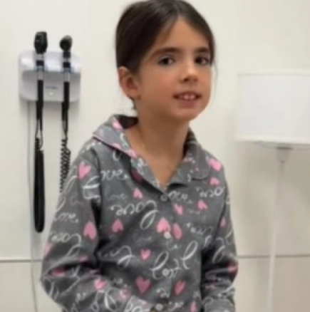 Момиче остана неподвижно след грипа: Историята ѝ разтревожи всички родители