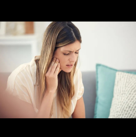 Два симптома в устата, които разкриват дефицит на витамин B12: Не ги пренебрегвайте!